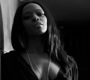 Elle B. Promo 2